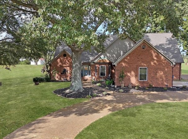 42 HASTINGS, Covington, TN 38019