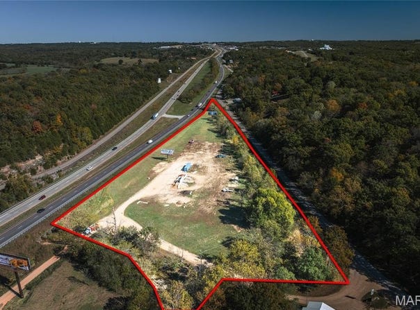 14585 County Road 7100, Rolla, MO 65401