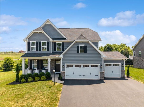 1078 Wedgewood Dr, Penn Twp, PA 15644