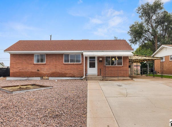1912 Sherwood Lane, Pueblo, CO 81005