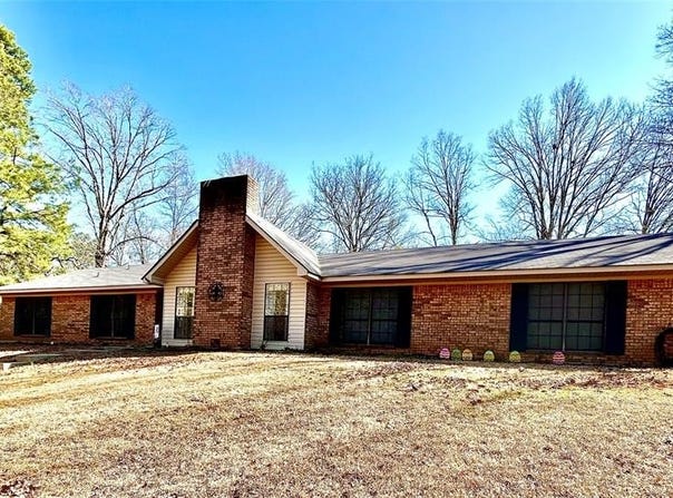 105 Treat Drive, Minden, LA 71055