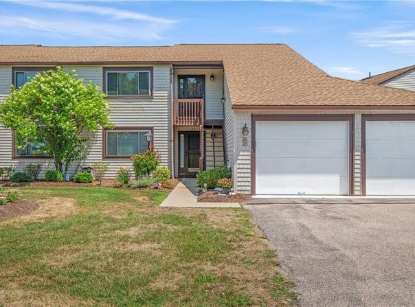 30 Sweet Meadows Court, Narragansett, RI 02882