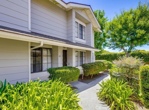 1700 W Cerritos Avenue, Anaheim, CA 92804