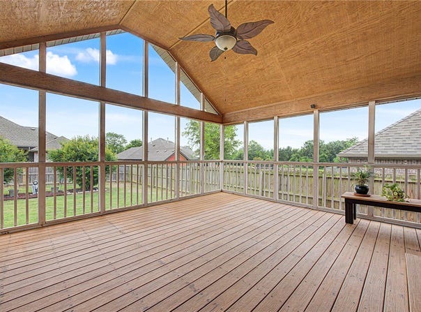 211 Monroe Street, Centerton, AR 72719
