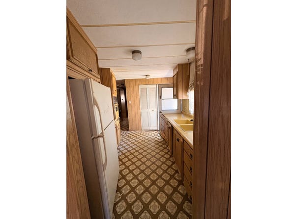 718 Sycamore, Vista, CA 92083