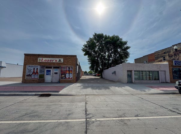 128 Dakota Ave S, Huron, SD 57350