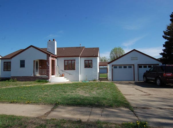 508 5th ST SE, Sidney, MT 59270