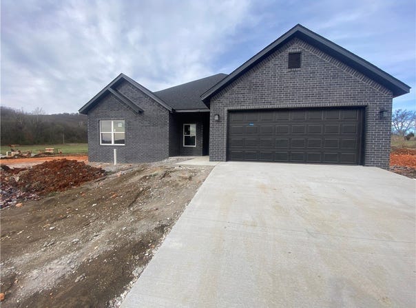 327 Smith Street, West Fork, AR 72774