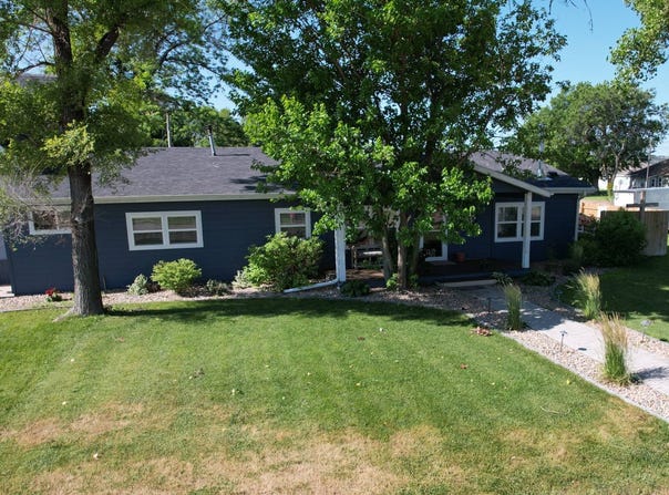 101 Church Street, Lewellen, NE 69147