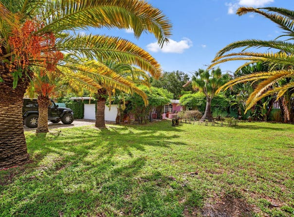 1912 NE 16th Terrace, Fort Lauderdale, FL 33305