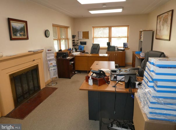701 S ROUTE 73, WEST BERLIN, NJ 08091