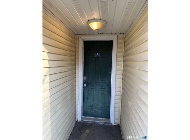 210 Derby Avenue, Derby, CT 06418