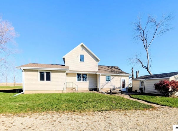 16338 140th ST, BRISTOW, IA 50611