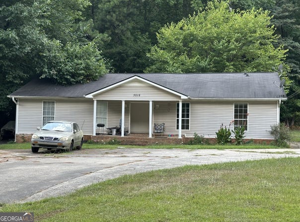 3018 Callier Springs, Rome, GA 30161