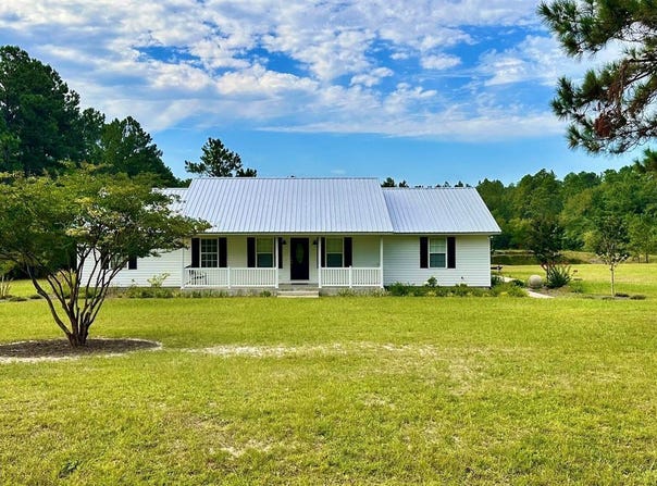 4525 Oakview Road, Waycross, GA 31503