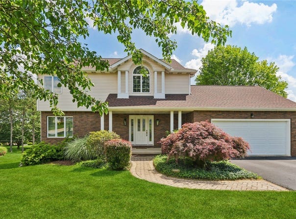 150 Robin St, White Twp, PA 15701