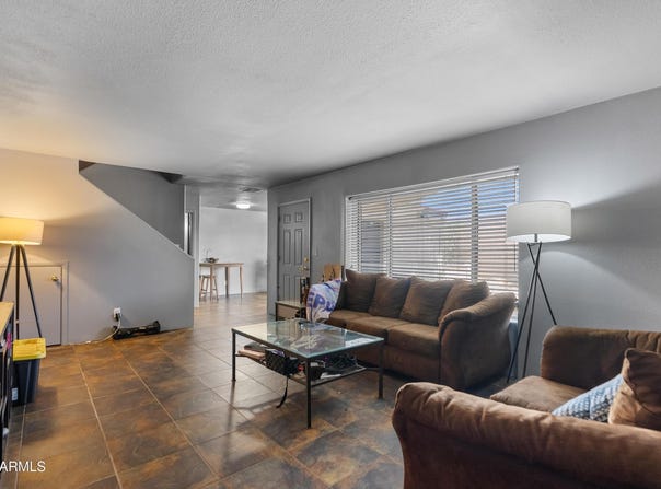 15650 N 19TH Avenue, Phoenix, AZ 85023