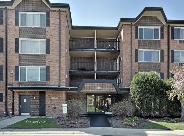 Arlington Heights, IL 60005