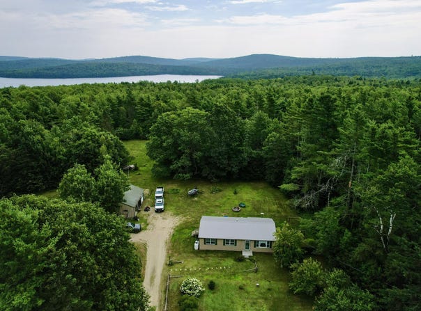 607 W Old Main Road, Lowell, ME 04493