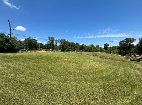 100 Rodrich Avenue, Grenada, MS 38901