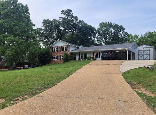 203 Pine Forest Circle, Troy, AL 36010