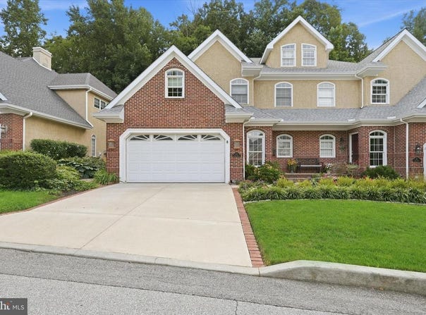 45 HILL RD, WILMINGTON, DE 19806