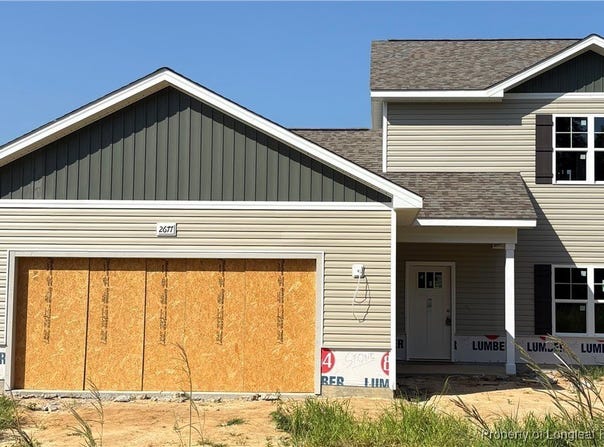 2677 NC Hwy 20 W, St Pauls, NC 28384