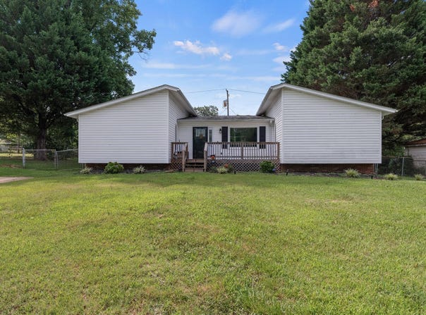 303 Sharon Lane, Easley, SC 29640