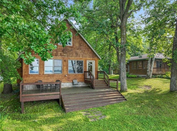10209 & 10215 Amery Avenue NW, Silver Creek Twp, MN 55362