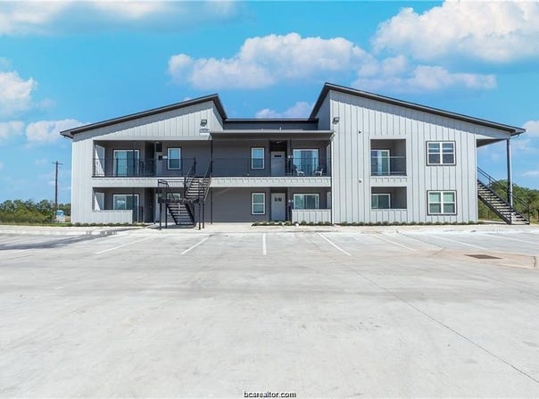1326 Prairie Drive, Bryan, TX 77803