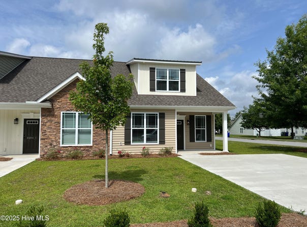 1901 Fox Creek Way, Greenville, NC 27858