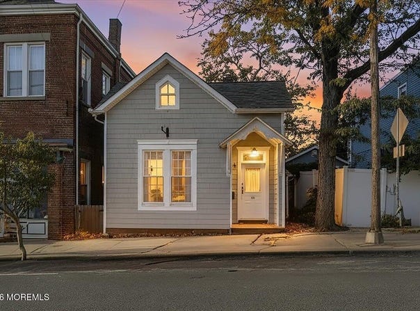 55 E Front Street, Keyport, NJ 07735