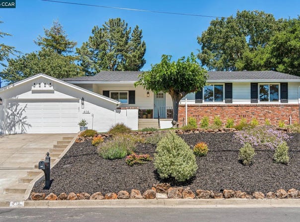 414 Castello Rd, Lafayette, CA 94549