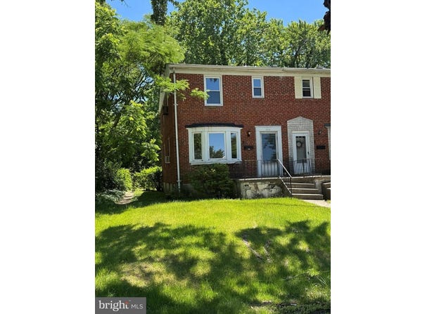 2119 CLOVILLE AVE, BALTIMORE, MD 21214