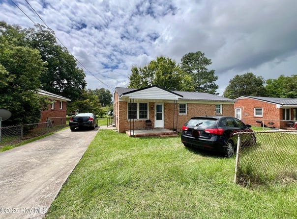 903 S Sycamore Street, Goldsboro, NC 27530