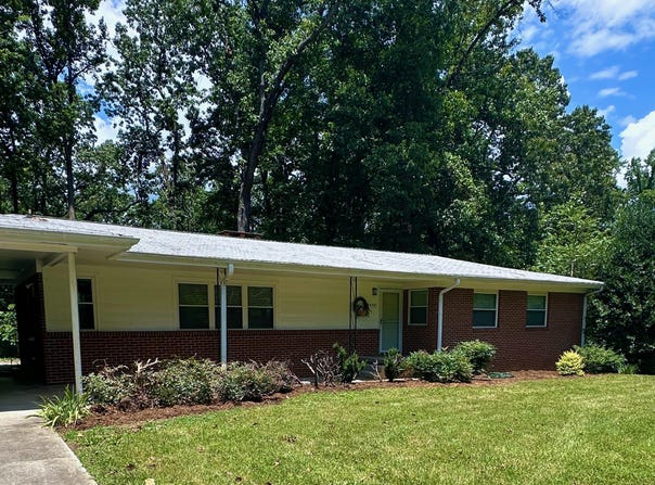 790 W Outer Drive, Oak Ridge, TN 37830