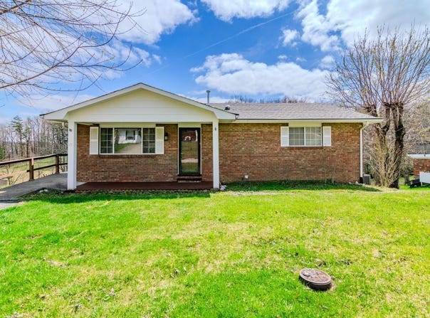 45 Maple Lane, Morehead, KY 40351