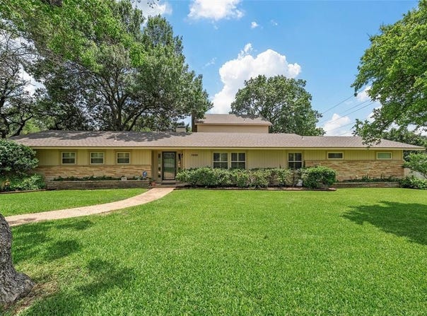 5000 Ridgeview Drive, Waco, TX 76710