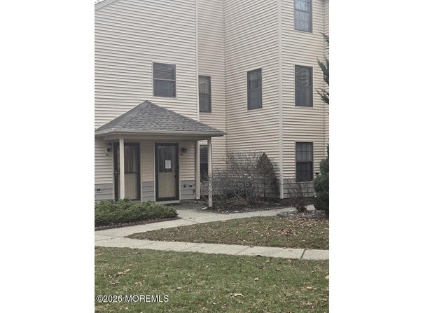 101 Azalea Circle, Jackson, NJ 08527