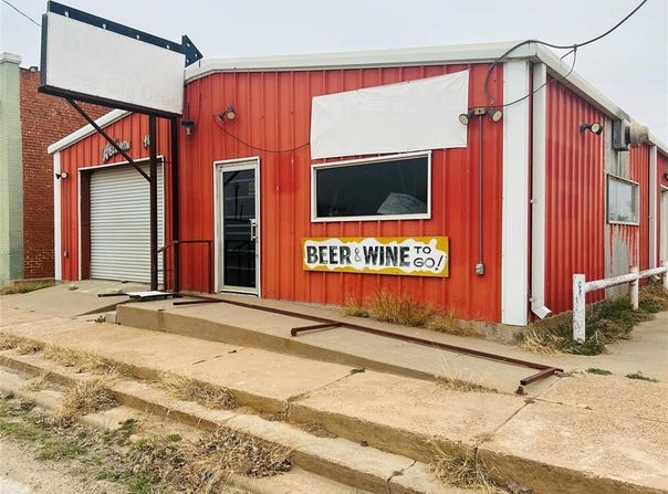 700 Broadway Ave, Newcastle, TX 76372