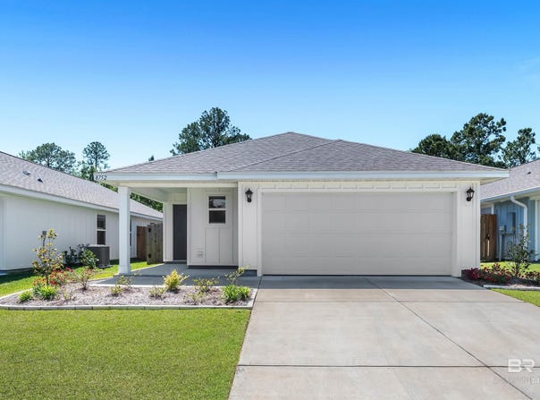 8752 Summer Bay Lane, Foley, AL 36535