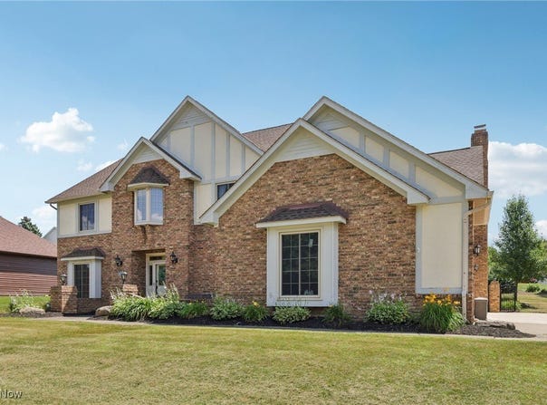 1101 Partridge Drive, Wadsworth, OH 44281