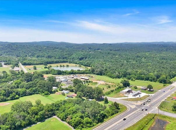 2454 Hall Station, Adairsville, GA 30103
