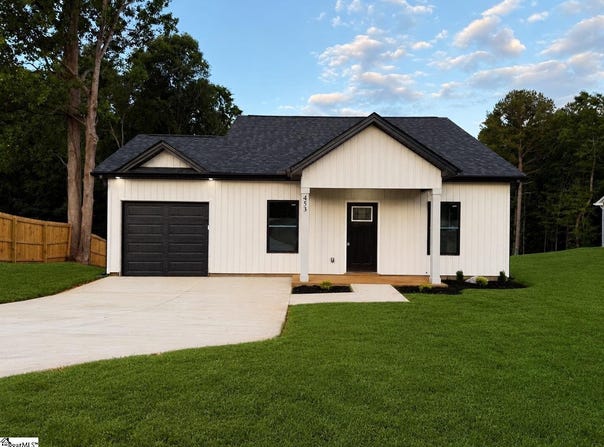 453 Bill Lattimore Road, Chesnee, SC 29323