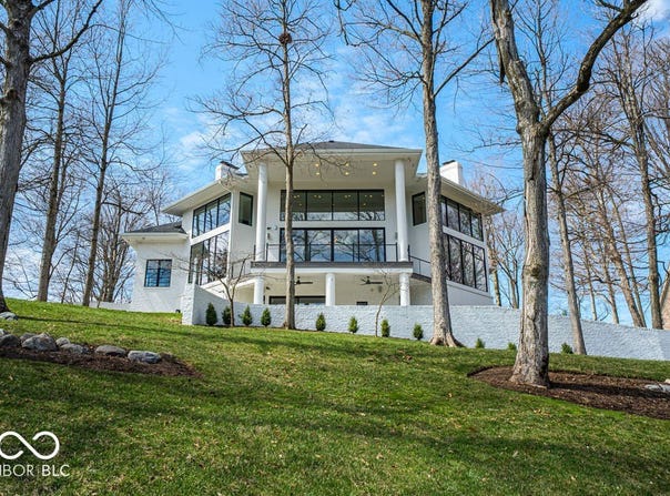 395 Breakwater Drive, Fishers, IN 46037