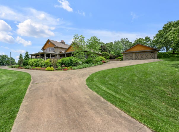795 Baker Cemetery Road, Olive Hill, KY 41164