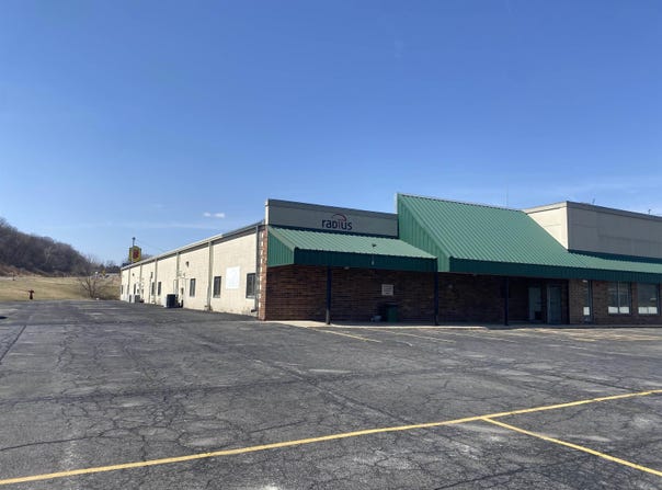 1111 Montgomery Street, Decorah, IA 52101