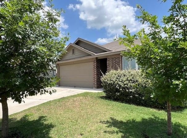 1513 Shenandoah CV, Lockhart, TX 78644