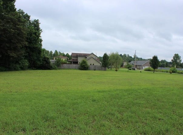 275 Sand Ridge Drive, Hazard, KY 41701