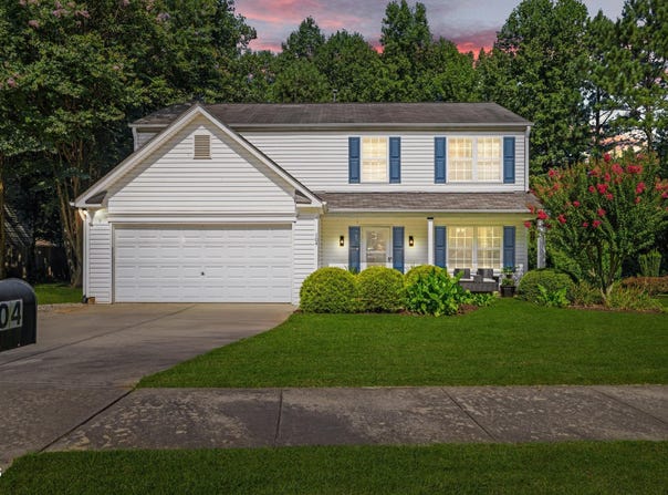 104 Chilmark Drive, Holly Springs, NC 27540